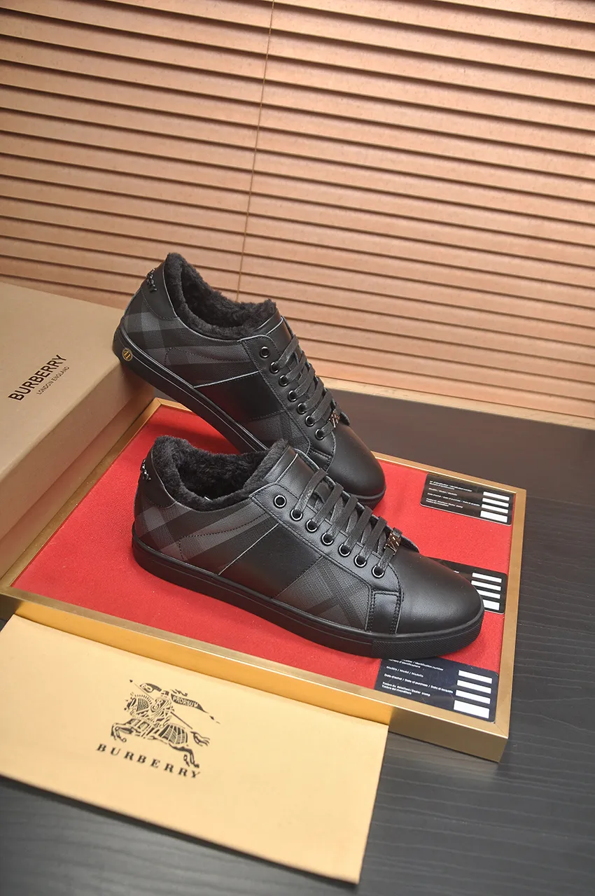 Men's shoes 💰480💶【Burberry】(wool lining) classic low-top sneakers｜Imported cowhide with classic plaid fabric｜wool lining｜original outsole｜fine workmanship and comfortable to wear Size: 38-44 (customized at 45)